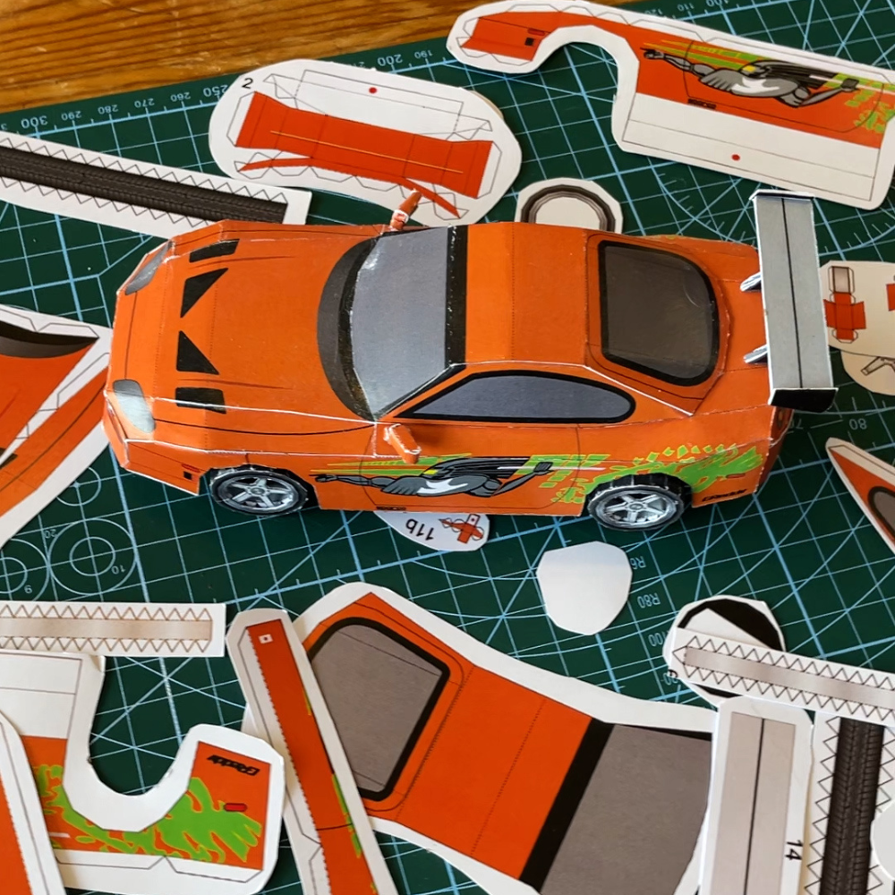 Drivox Papercraft Car – Fast Legends
